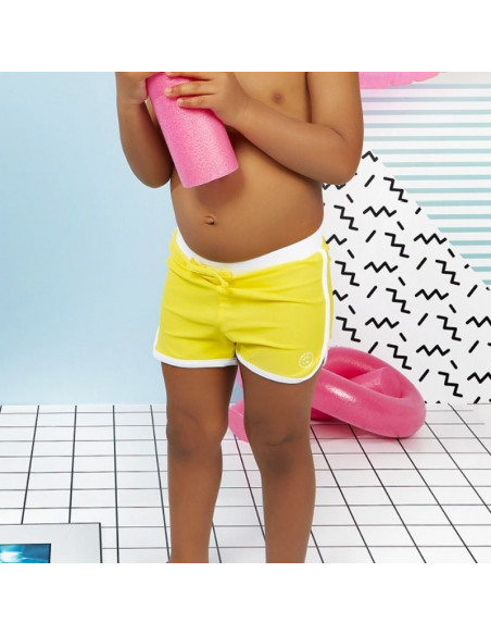 Bebé com calção de Banho Anti UV Amarelo