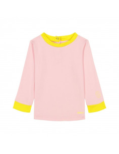 Camiseta para bebé de color rosa y amarillo.